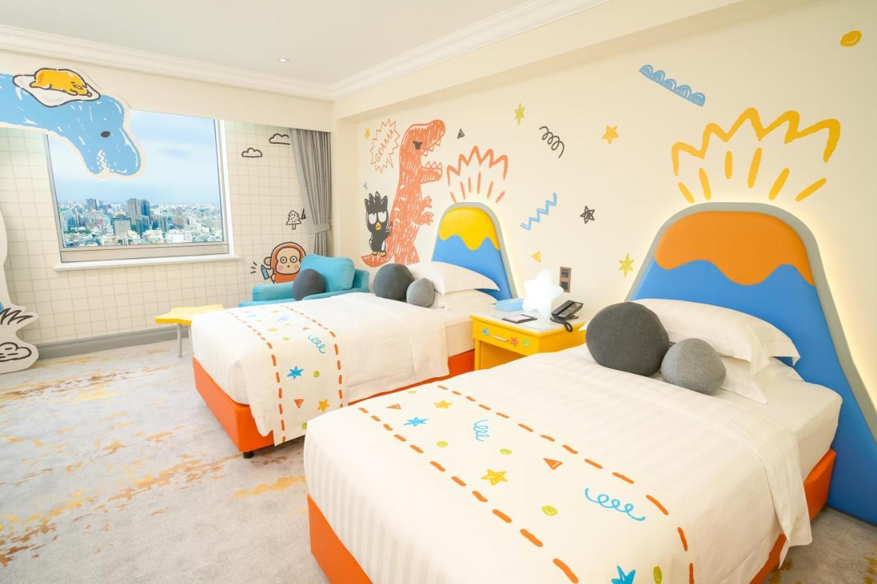 Grand Hi Lai Hotel Kaohsiung Exterior foto Family room