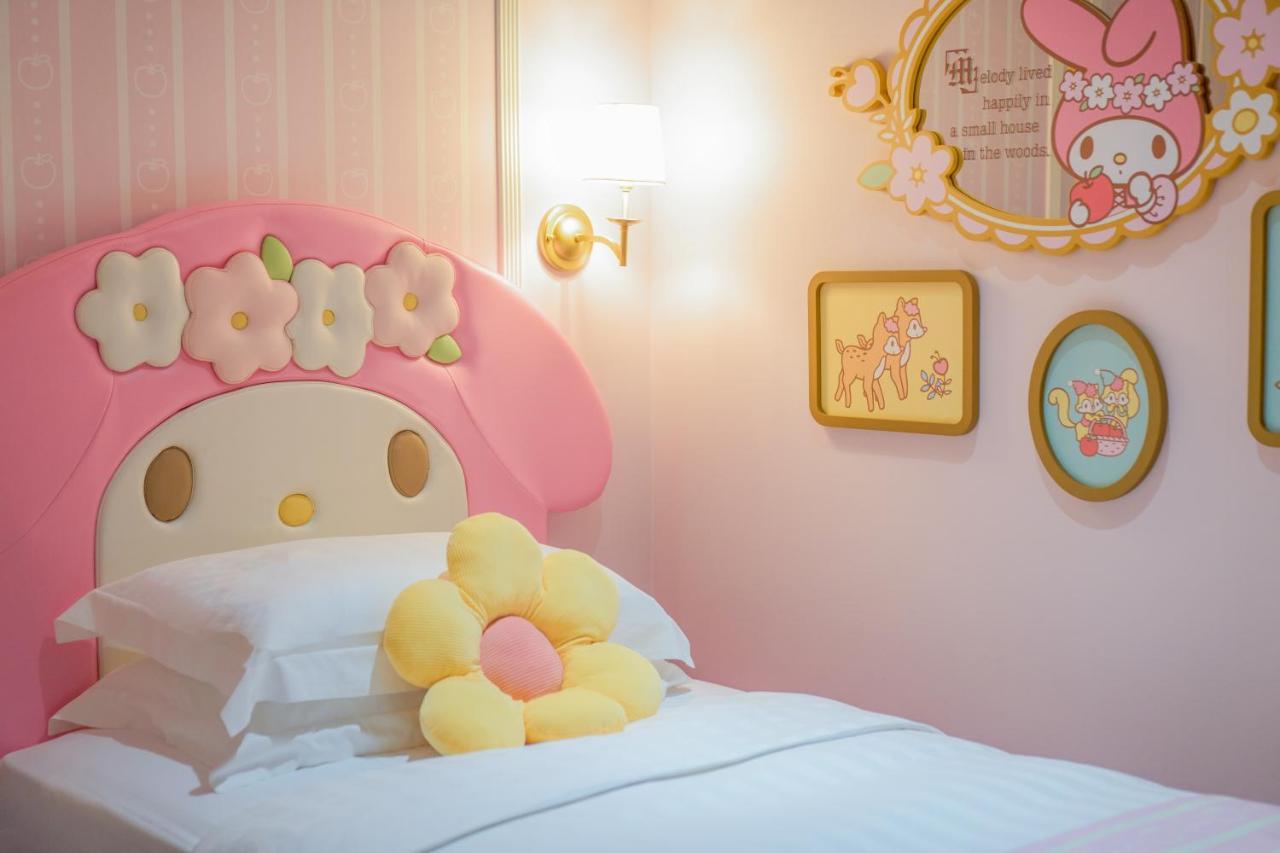 Grand Hi Lai Hotel Kaohsiung Exterior foto My Melody themed bedroom