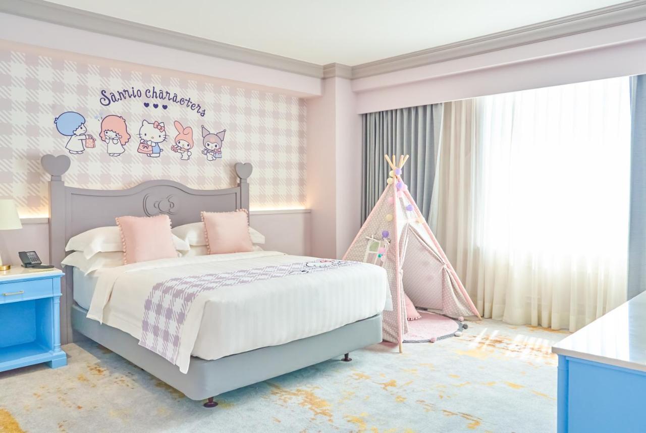 Grand Hi Lai Hotel Kaohsiung Exterior foto Sanrio character themed room at the Mira Hong Kong